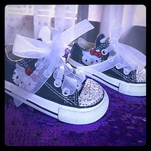Converse Swarovski crystal Hello Kitty size 4c